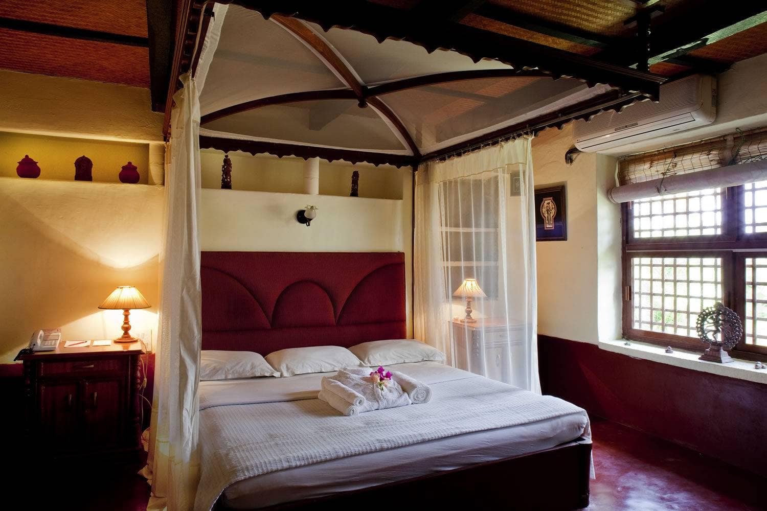 Deluxe Room at Indus Valley Ayurvedic Centre