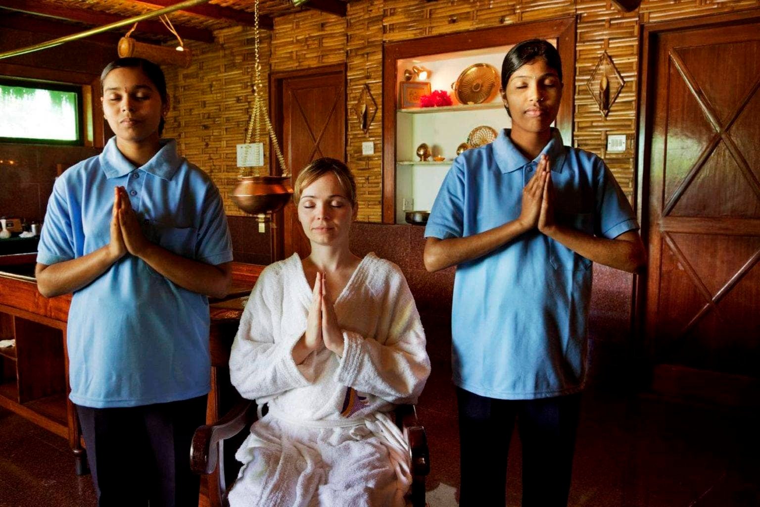 The Intersection of Ayurveda and Western Medicine: A Comparative Study